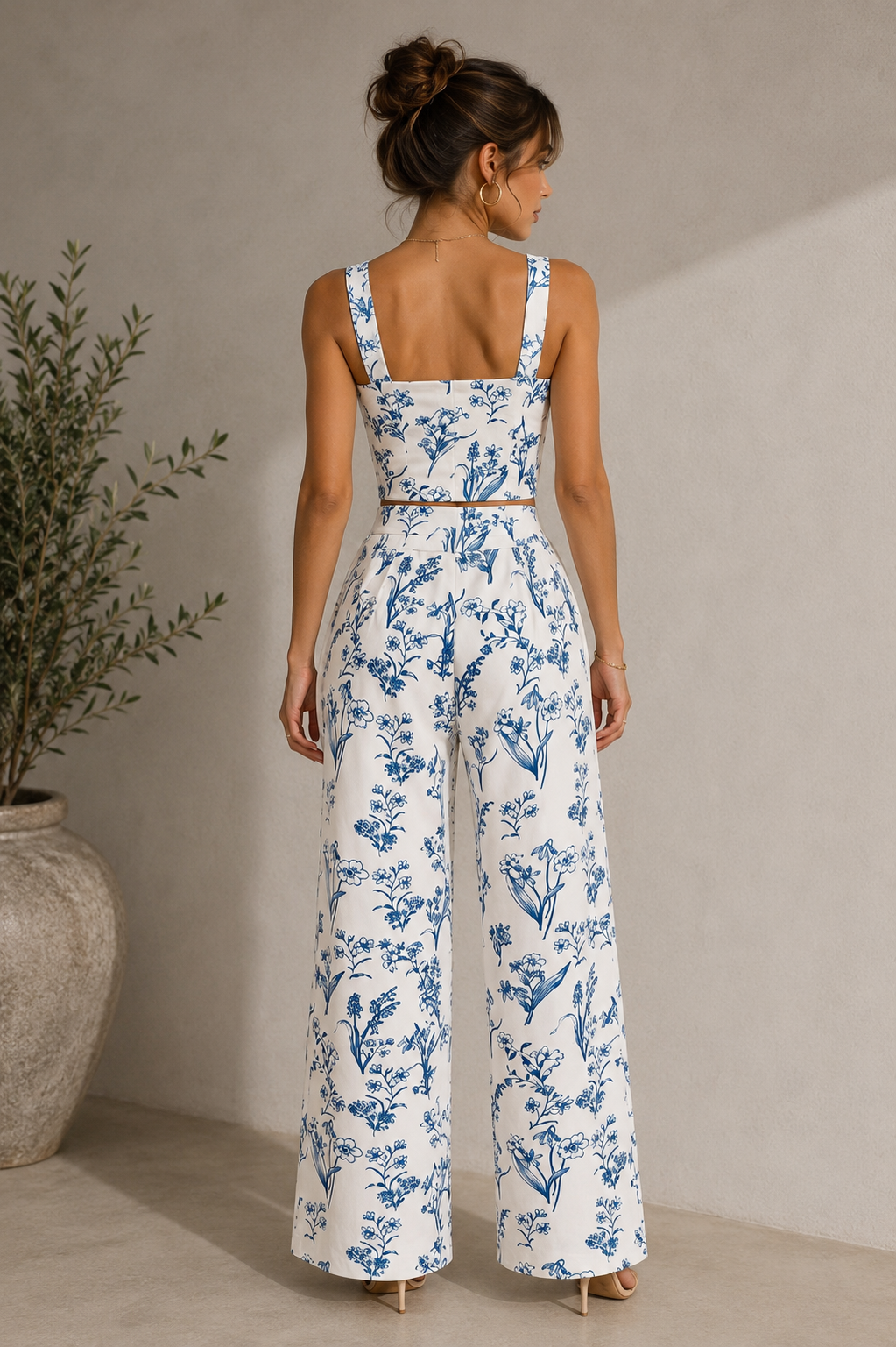 Completo Floreale Stile Mediterraneo - Elegante Completo di Due Pezzi