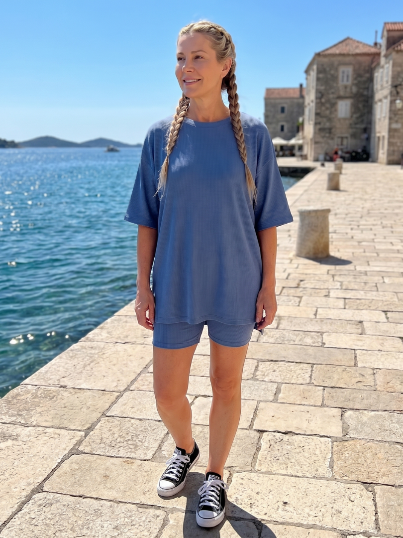 Colette - Morbido Completo top a maniche corte e pantaloni biker
