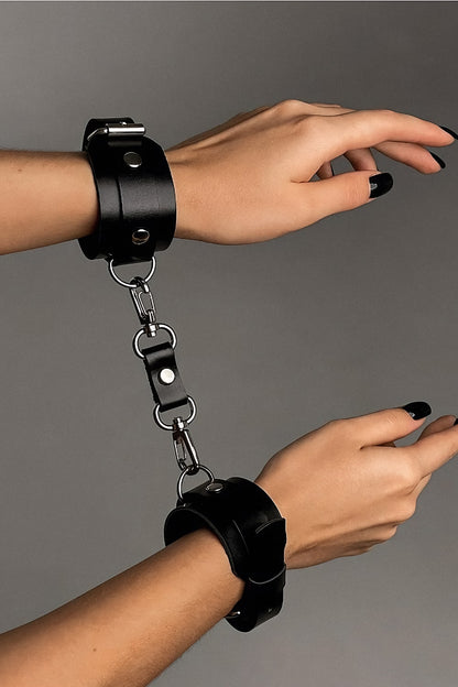 Alix Harness