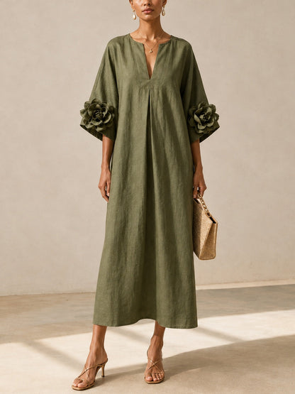 Abito Midi Verde Oliva con Scollo a V e Maniche Floreali Stravaganti
