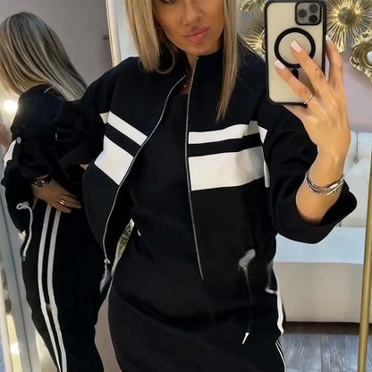 Set Giacca e Vestito con Collo Alto da Donna