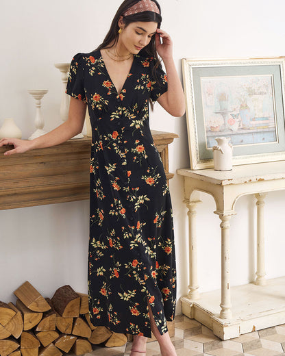 Maxi Abito Nero con Scollo a V e Maniche Corte